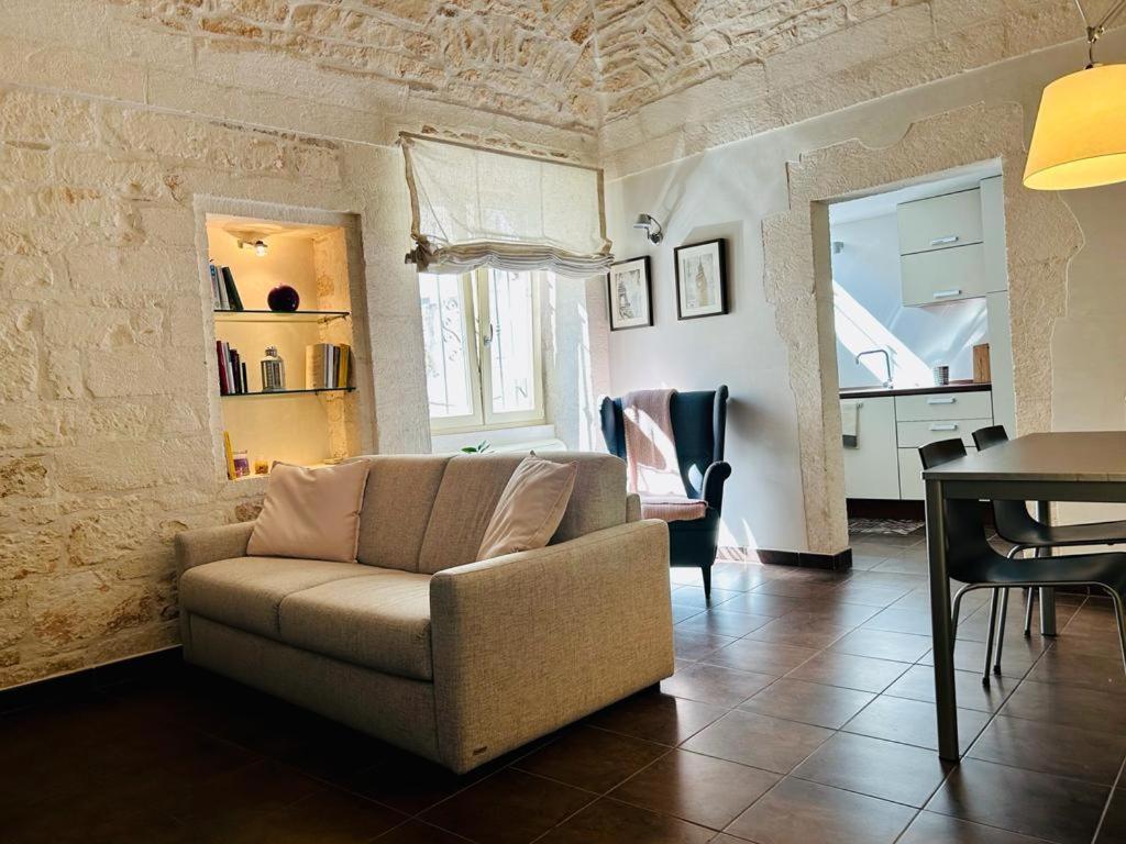Ferienwohnung A Casa Di Laura Martina Franca Exterior foto